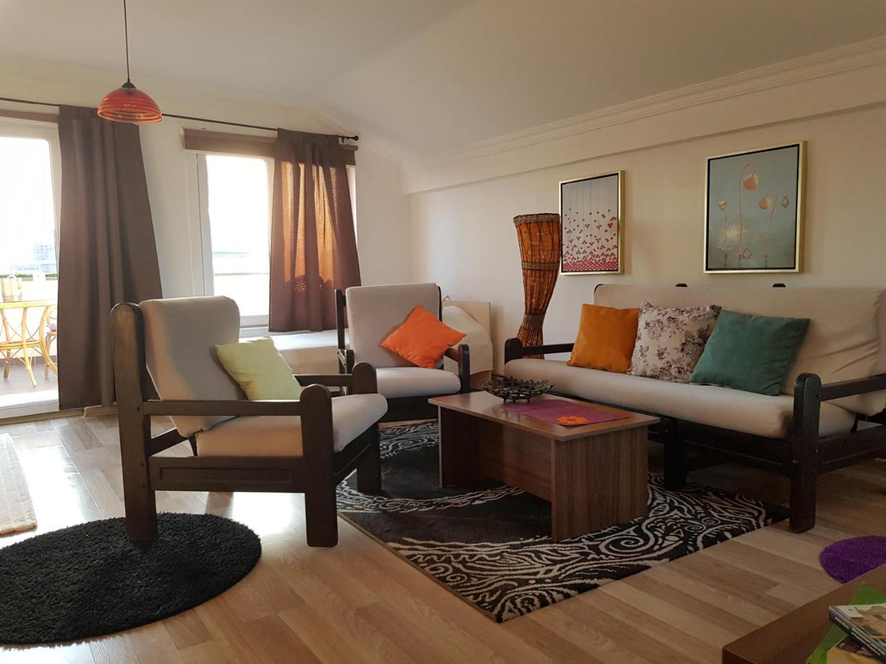 Hotel Kika Pristina Buitenkant foto